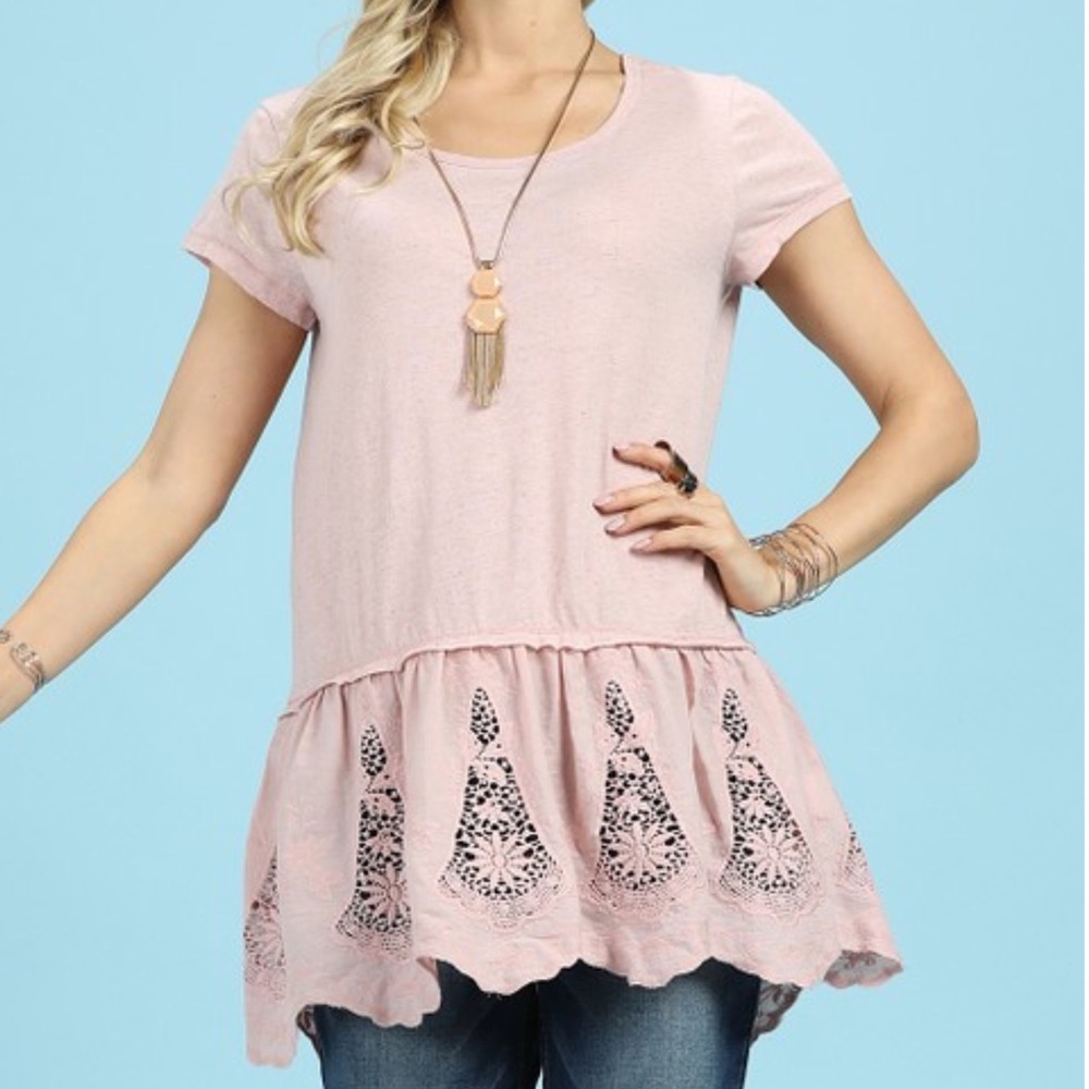 Pink Linen-Accent Scallop-Hem tunic